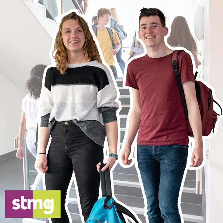 1 Manon En Bas Student